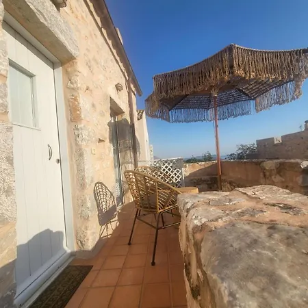 Balcony&Tower Apartment Areopoli Exterior photo