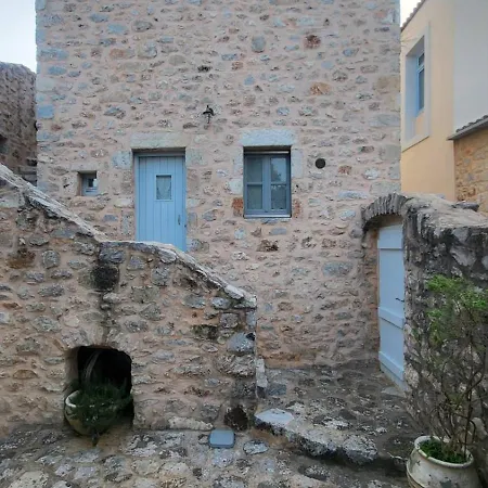 Balcony&Tower Apartment Areopoli Exterior photo