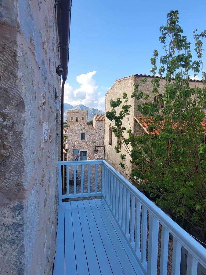 Balcony&tower