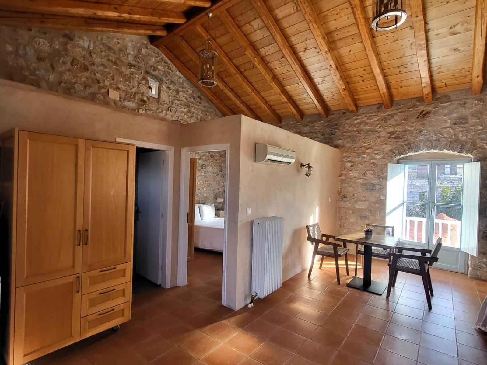 Apartment Balcony&tower Areopoli