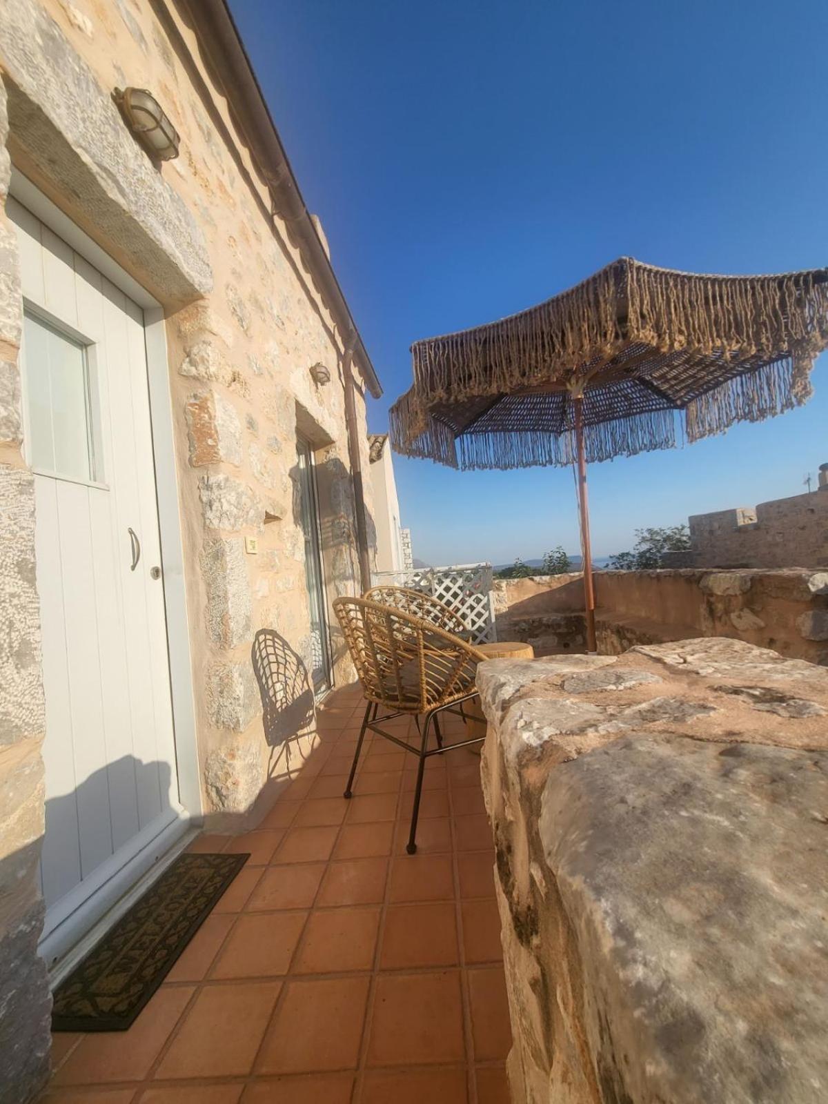 Balcony&tower Areopoli
