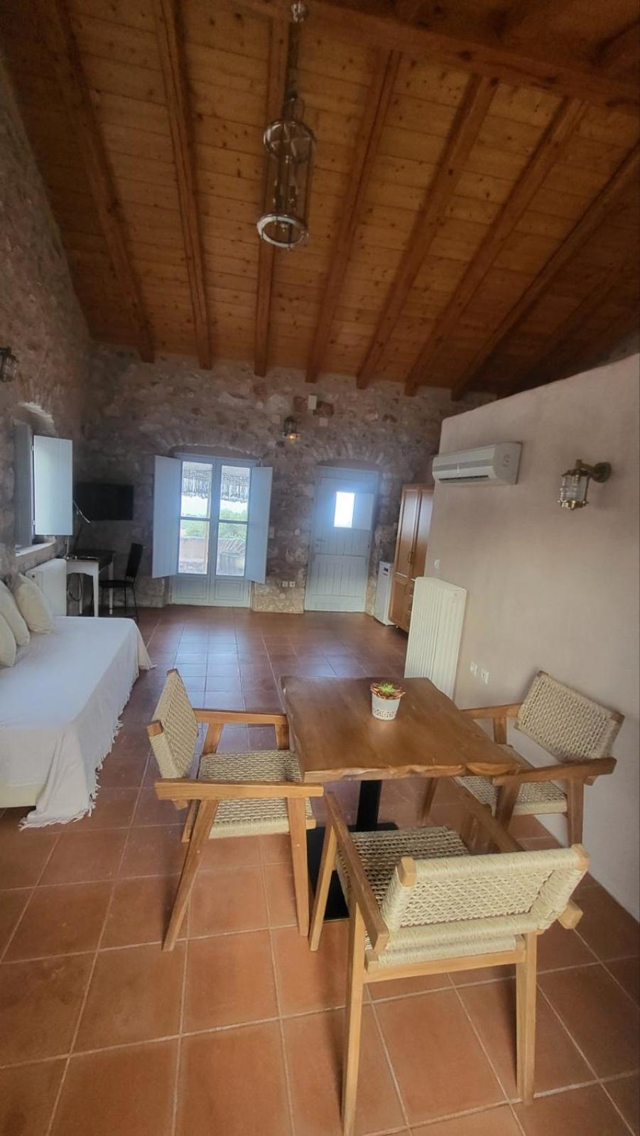 Balcony&tower Areopoli